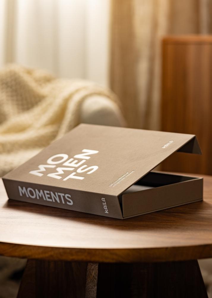 KAILA KAILA MOMENTS Grey - Coffee Table Photo Album (60 Schwarze Seiten)